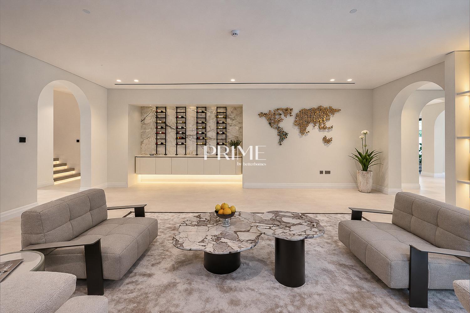 6 Bedrooms Villa in Redwood Avenue
