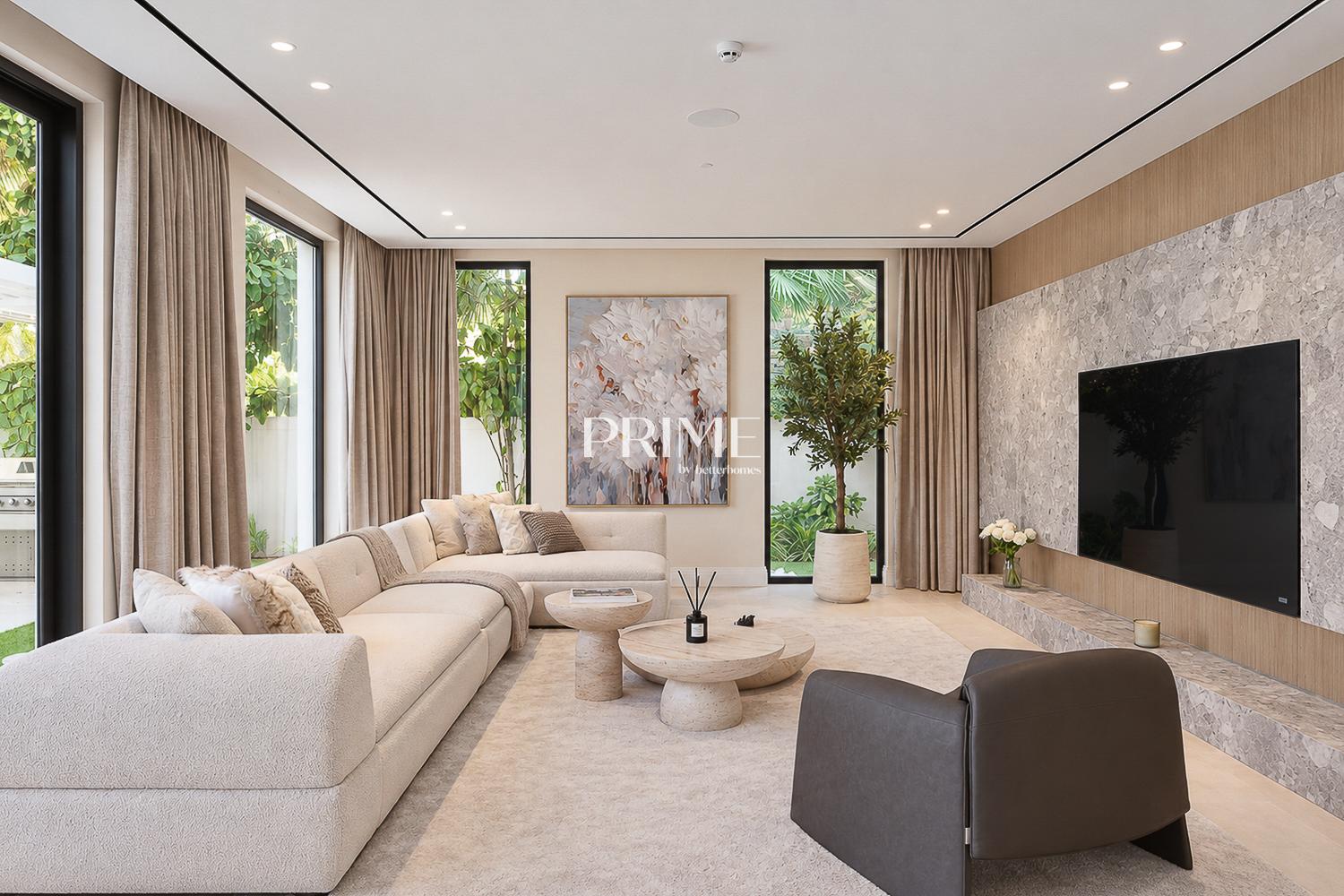 6 Bedrooms Villa in Redwood Avenue
