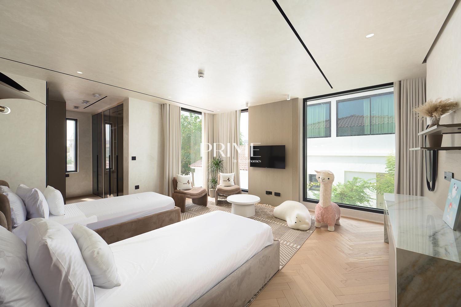 6 Bedrooms Villa in The Sundials