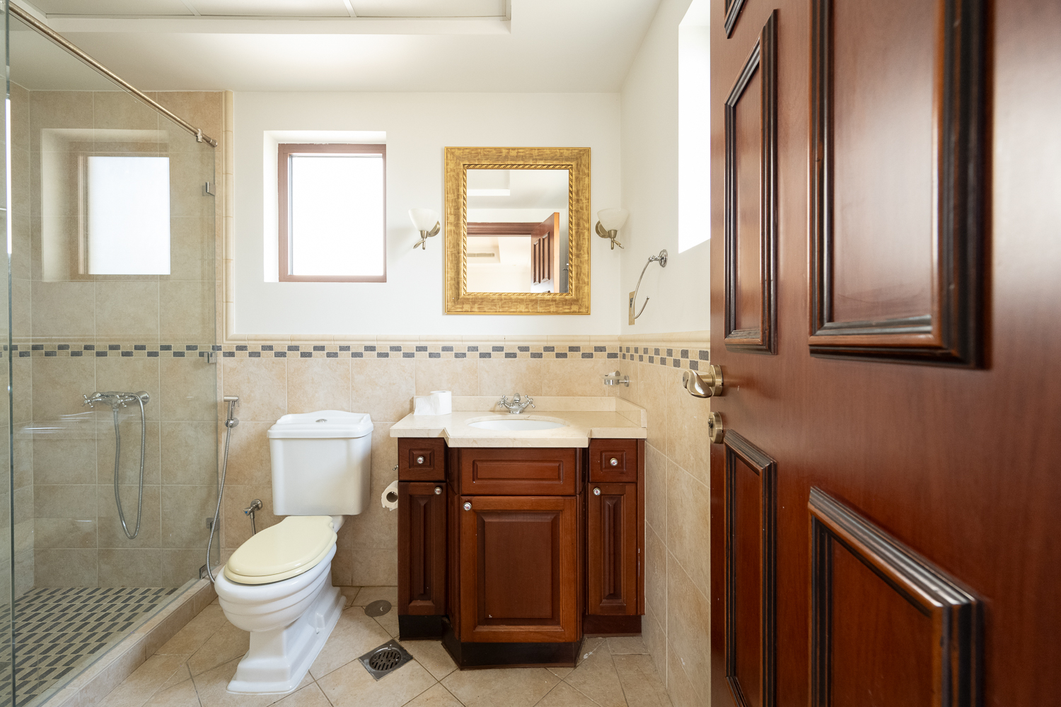 5 Bedrooms Villa in Lime Tree Valley