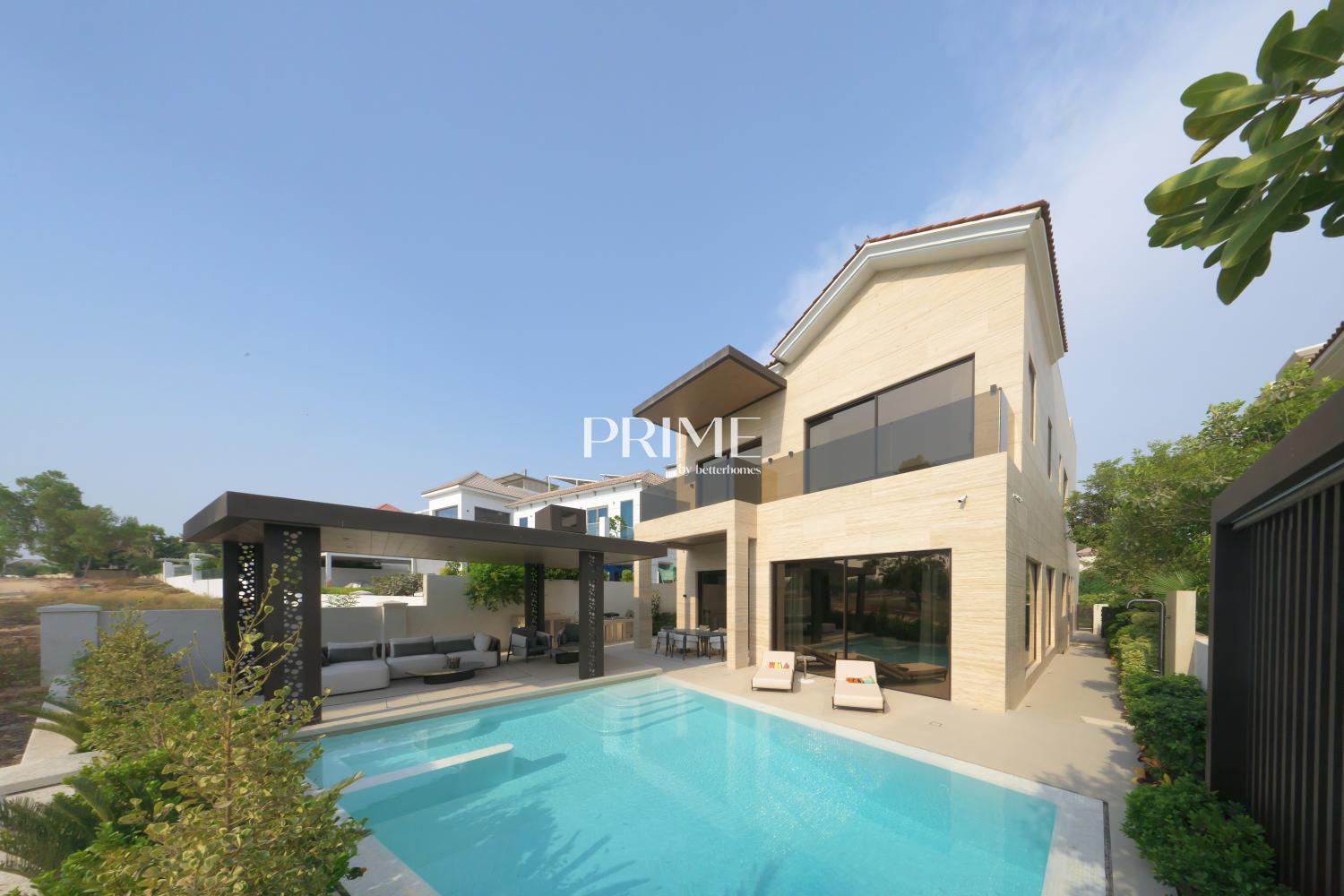 5 Bedrooms Villa in Wildflower