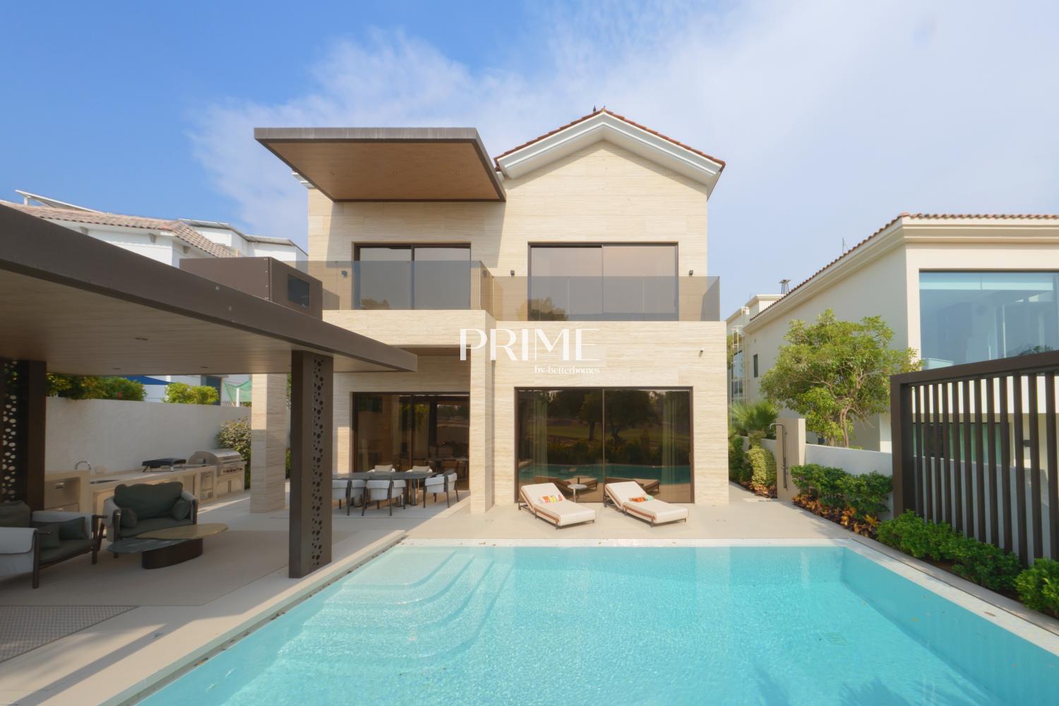 5 Bedrooms Villa in Wildflower
