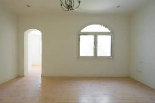 6 Bedrooms Villa in Sienna Lakes