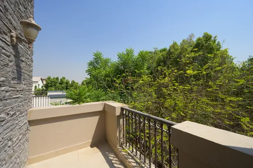 6 Bedrooms Villa in Sienna Lakes