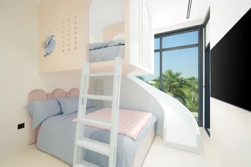4 Bedrooms Townhouse in Jumeirah Luxury
