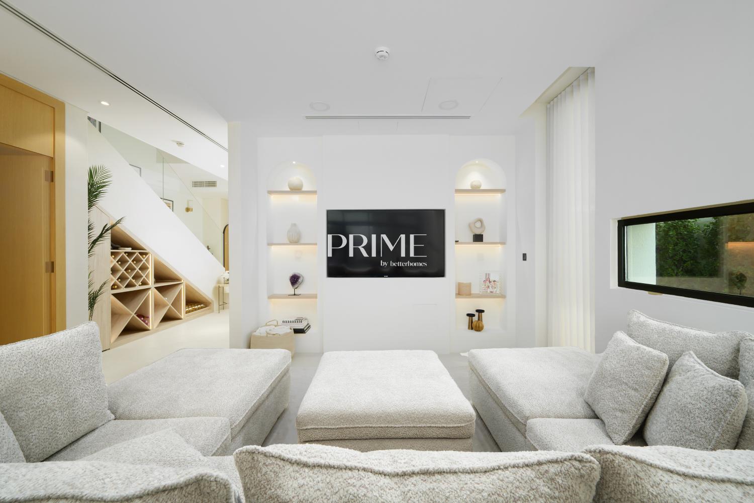 4 Bedrooms Townhouse in Jumeirah Luxury