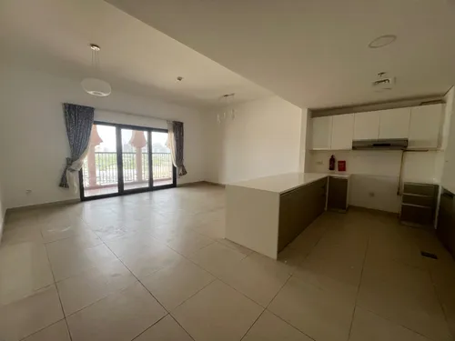 Well Maintained | Modern Finishing | Ready To Move