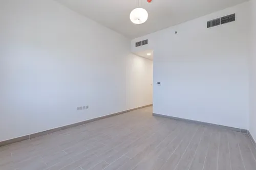 2 Bedrooms Apartment in Al Andalus Tower F