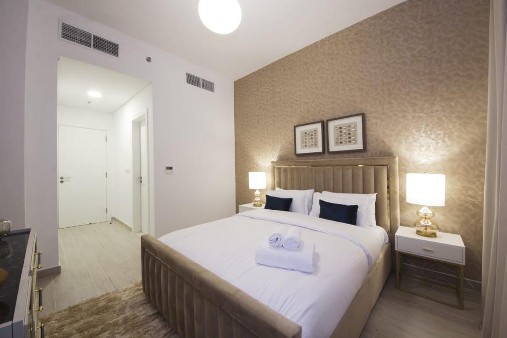 3 Bedrooms Apartment in Al Andalus Tower D