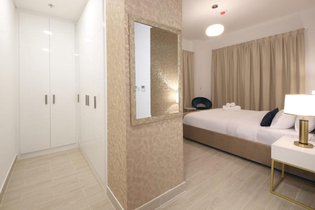 3 Bedrooms Apartment in Al Andalus Tower D