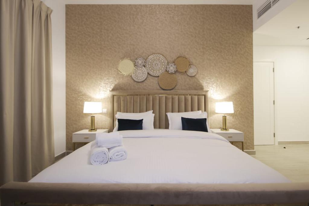 3 Bedrooms Apartment in Al Andalus Tower D