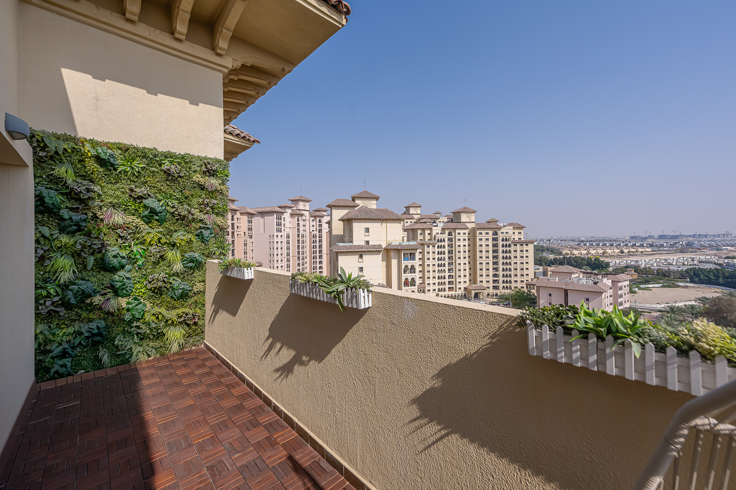 4 Bedrooms Apartment in Al Andalus Tower A