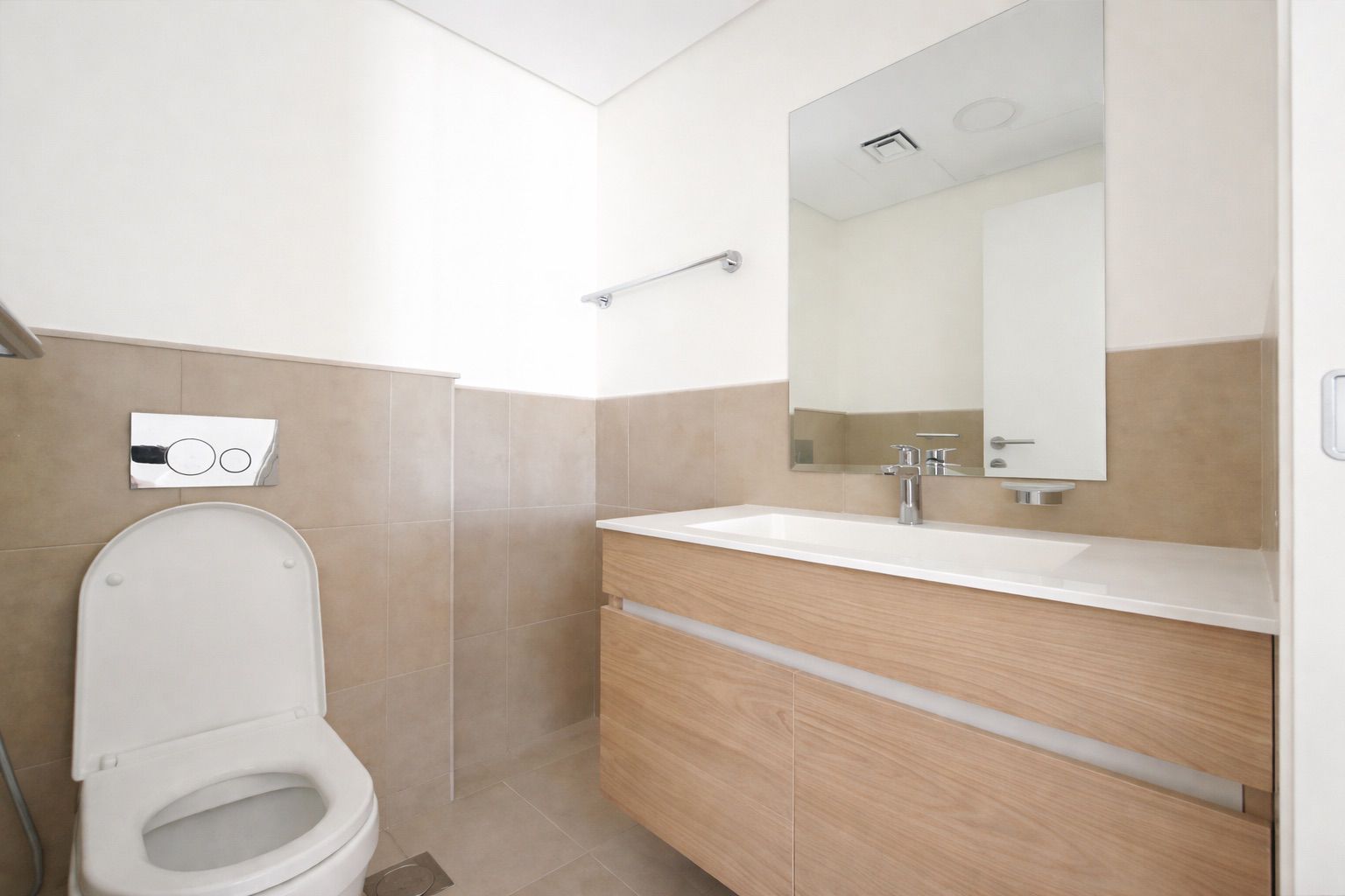 3 Bedrooms Apartment in Al Andalus Tower A