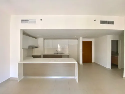 3 Bedrooms Apartment in Al Andalus Tower E