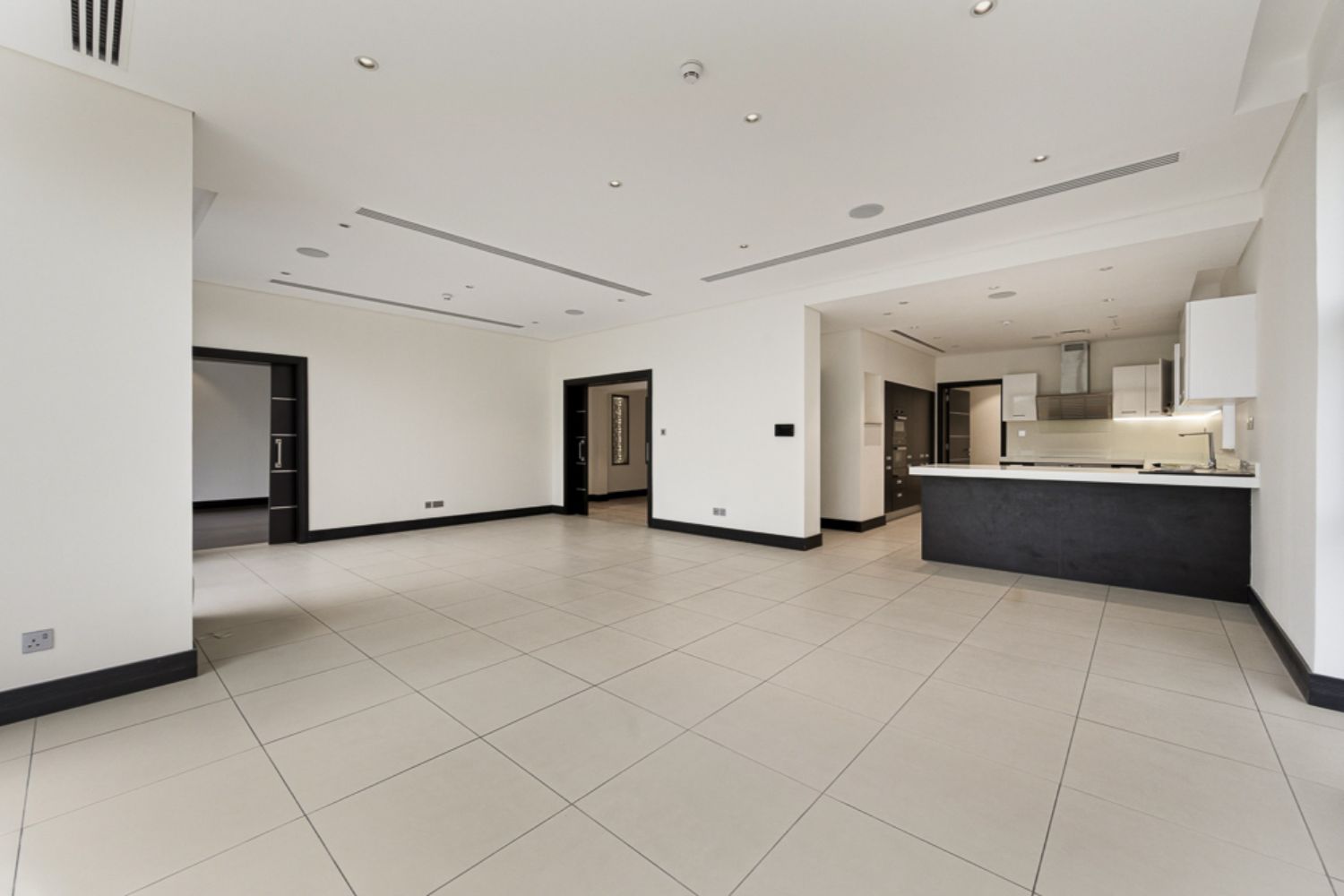 5 Bedrooms Villa in Sanctuary Falls