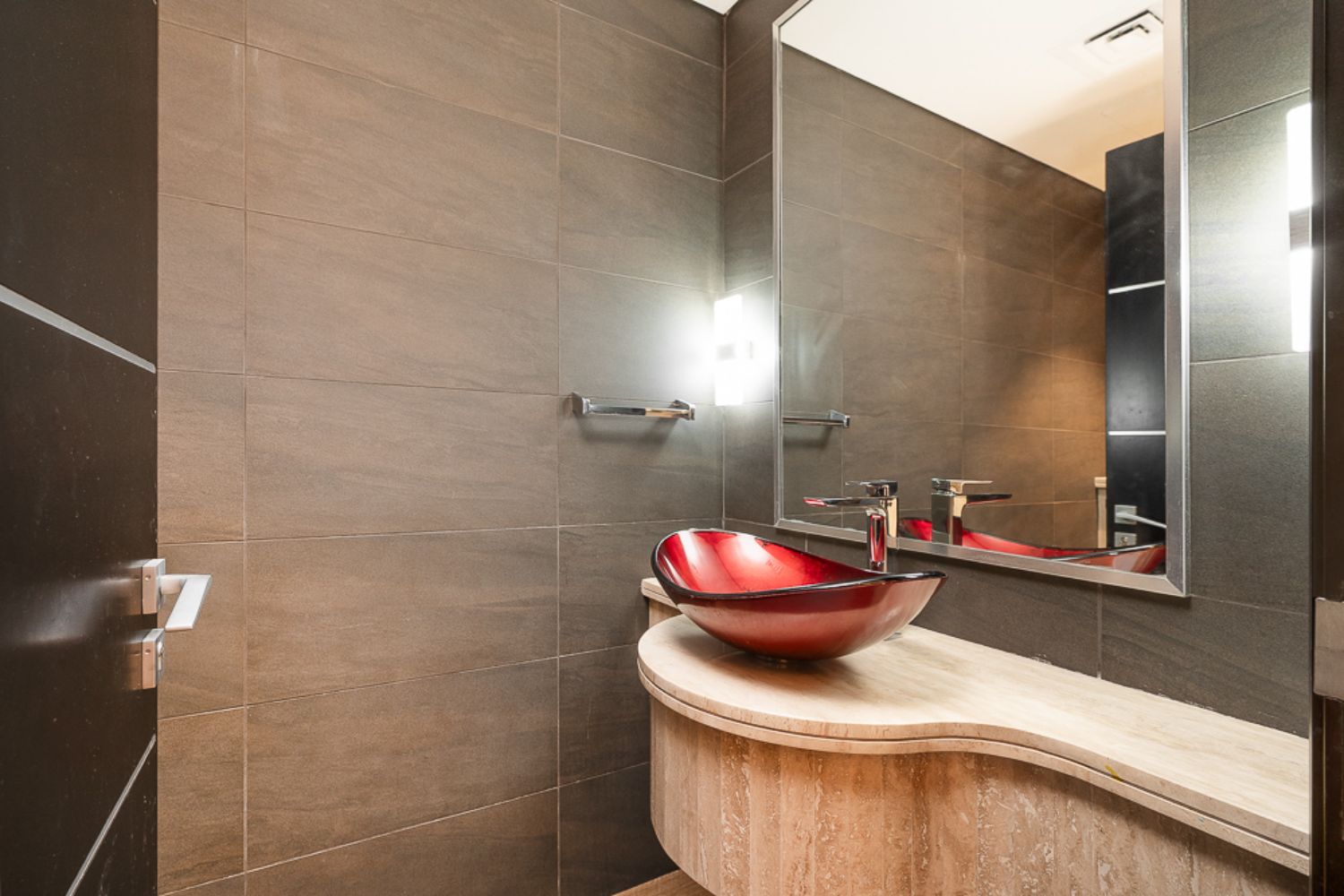 5 Bedrooms Villa in Sanctuary Falls