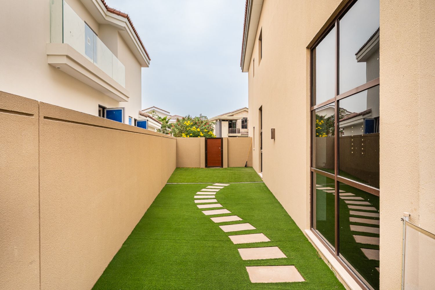 5 Bedrooms Villa in Sanctuary Falls