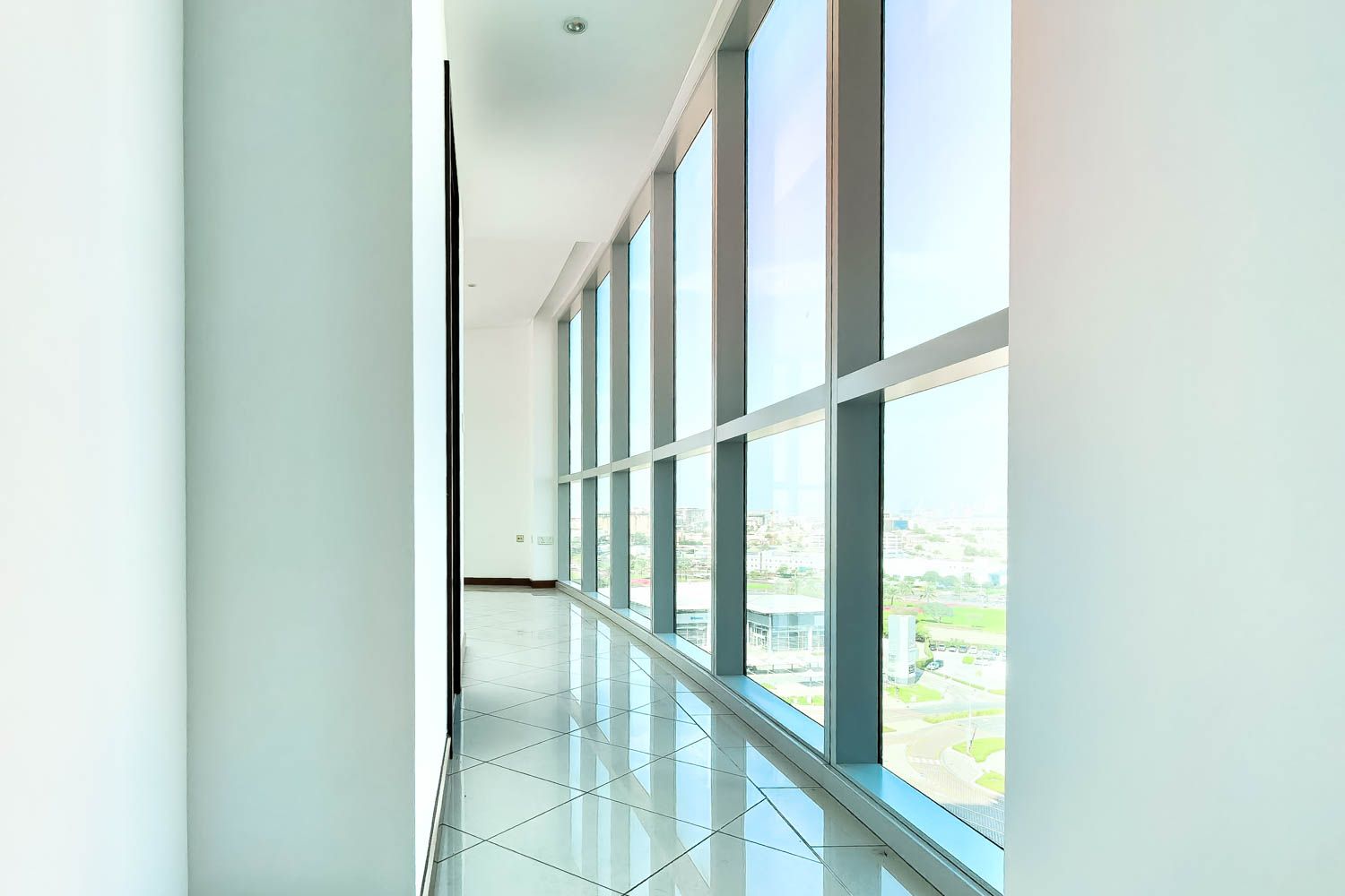 2 Bedrooms Apartment in Intercontinental Residence Suites