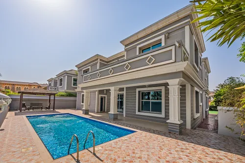 5 Bedrooms Villa in Western Residence South
