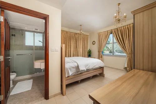 5 Bedrooms Villa in Western Residence South