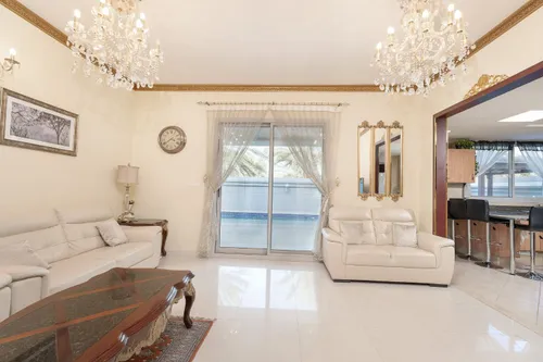 5 Bedrooms Villa in Western Residence South