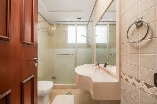 5 Bedrooms Villa in Western Residence South