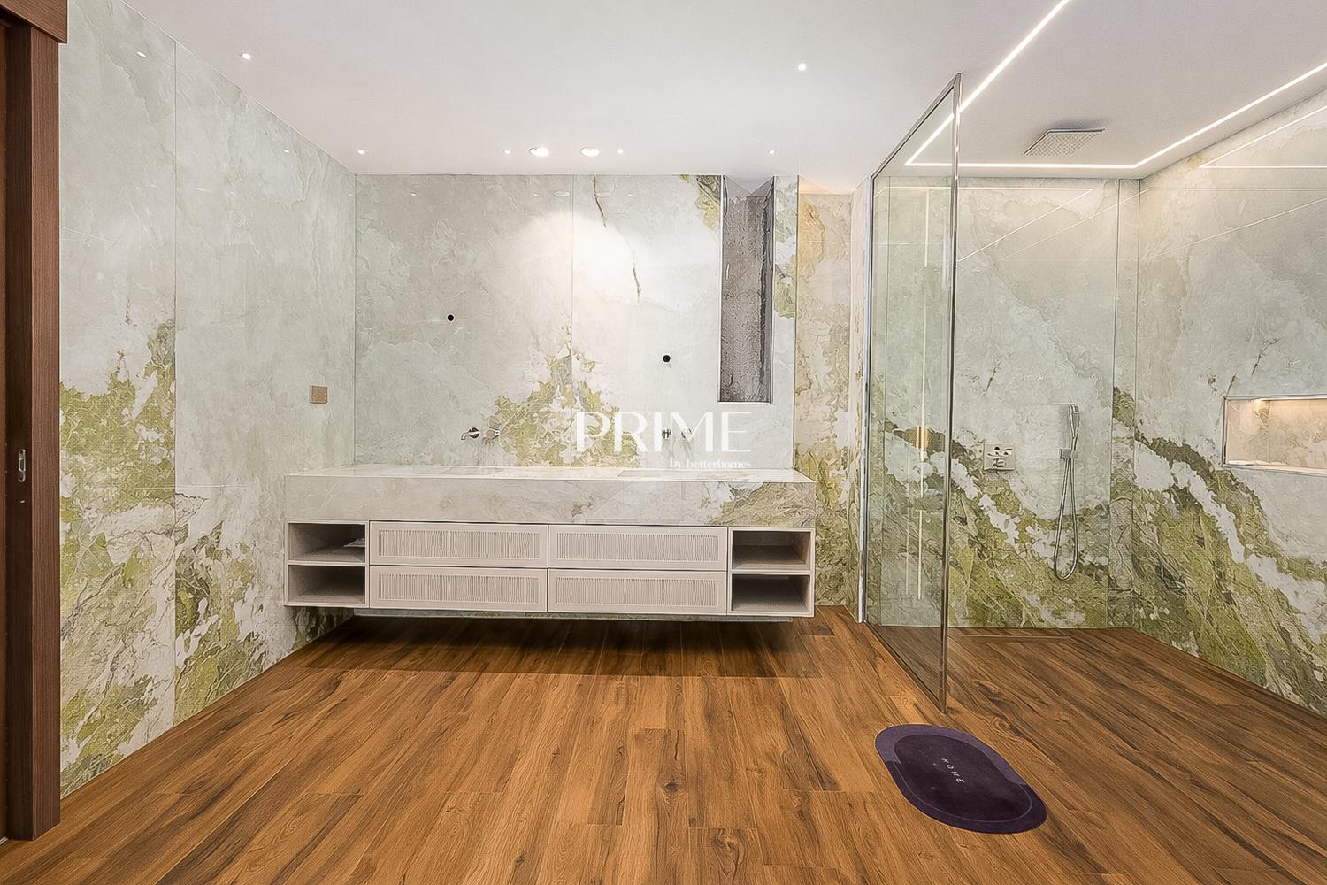 5 Bedrooms Villa in The Mansions