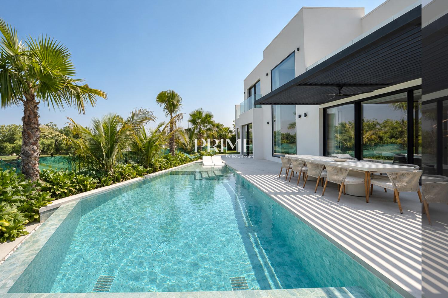 5 Bedrooms Villa in Cluster 19