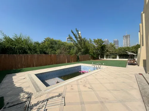 4 Bedrooms Villa in Cluster 49