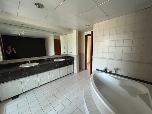 4 Bedrooms Villa in Cluster 49