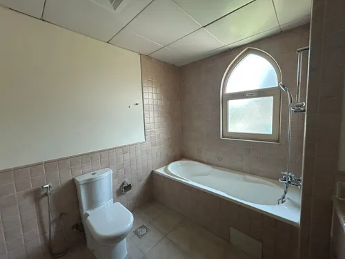 4 Bedrooms Villa in Cluster 49