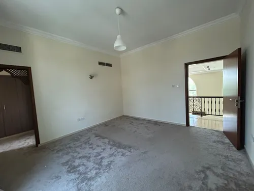 4 Bedrooms Villa in Cluster 49