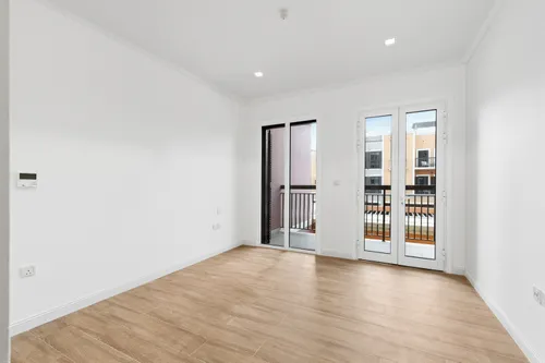 3 Bedrooms Townhouse in Sur La Mer 1