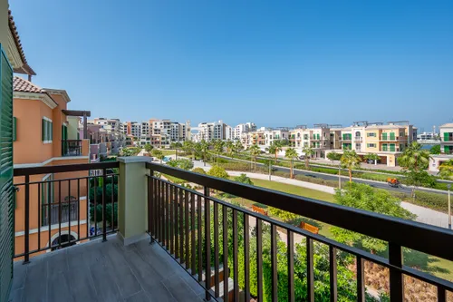 4 Bedrooms Townhouse in Sur La Mer