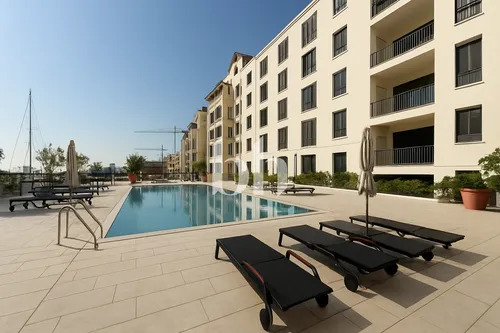 Ready to Move | Pool View | Partial Sea View