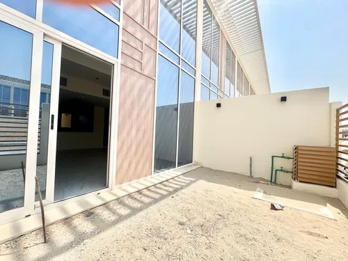 2 Bedrooms Villa in Rukan Lofts