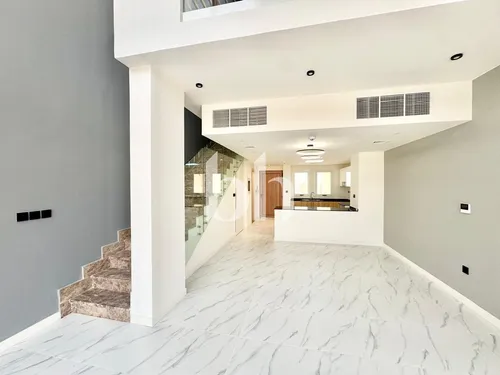 Investor | Ready Rented | Pool and Green Backing