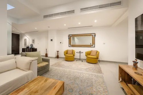 3 Bedrooms Townhouse in Rukan Lofts
