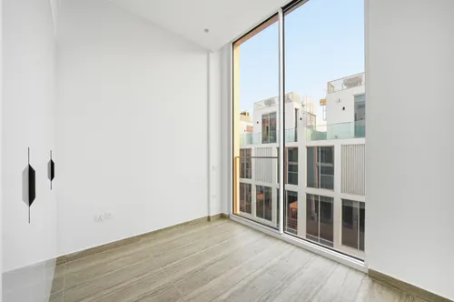 4 Bedrooms Townhouse in Ixora 1