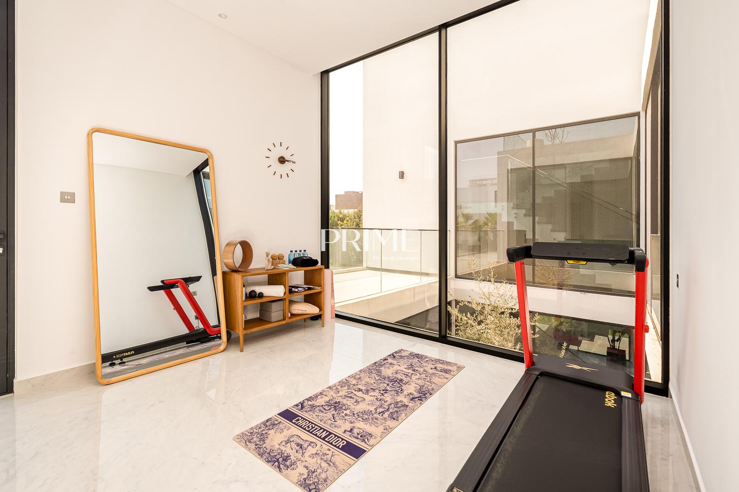 5 Bedrooms Villa in Chorisia 2 Villas