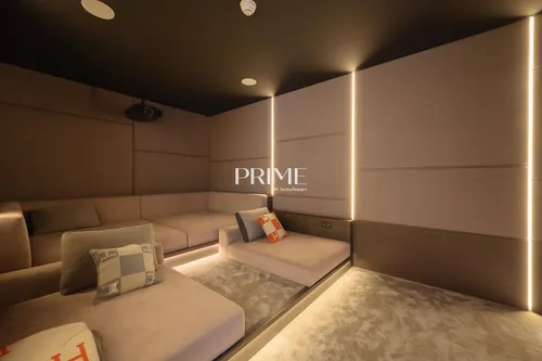 5 Bedrooms Villa in The Nest