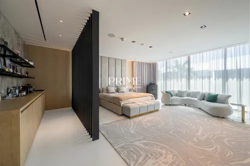 5 Bedrooms Villa in The Nest