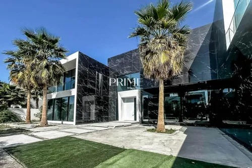 5 Bedrooms Villa in The Nest