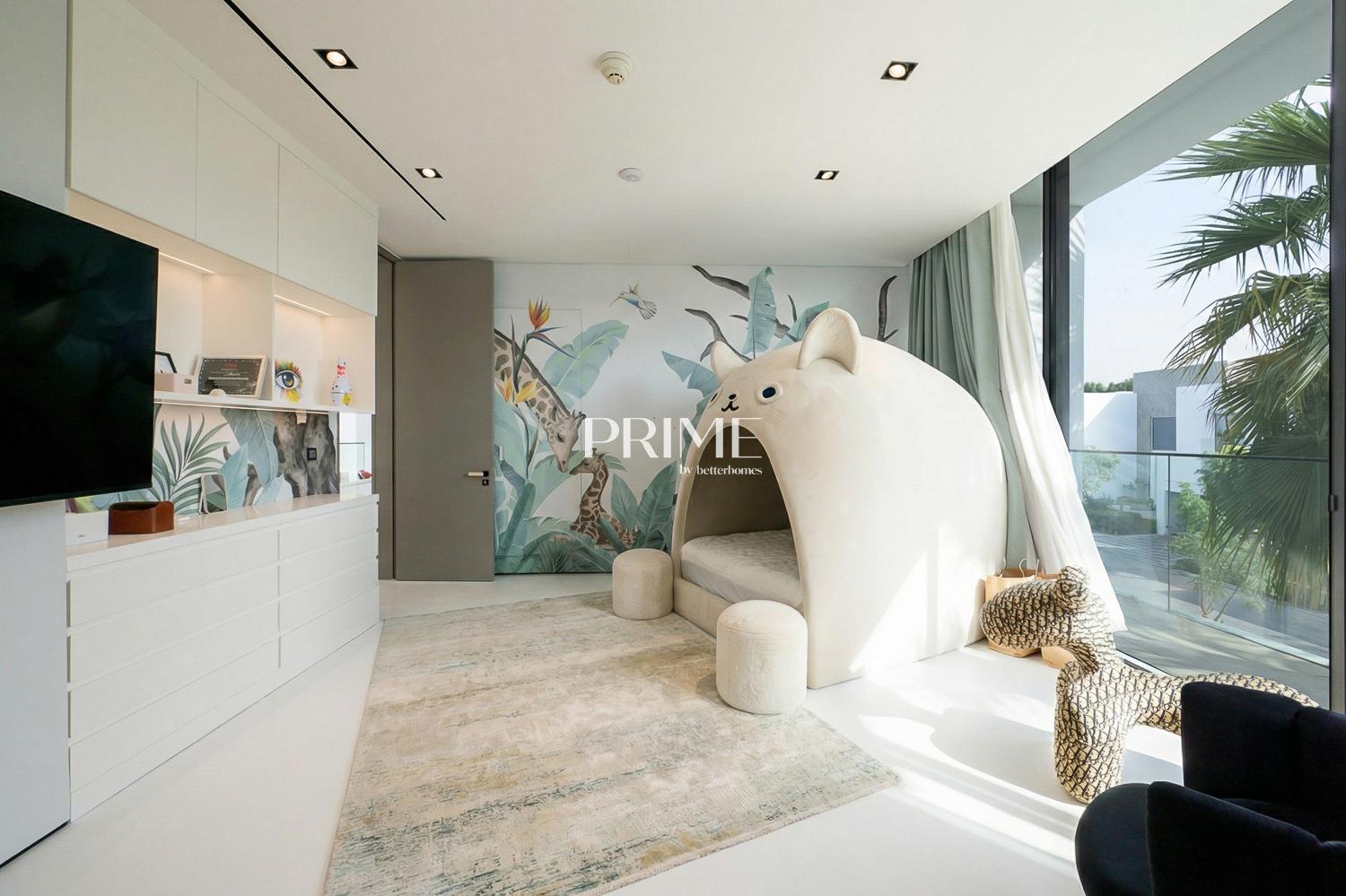 5 Bedrooms Villa in The Nest