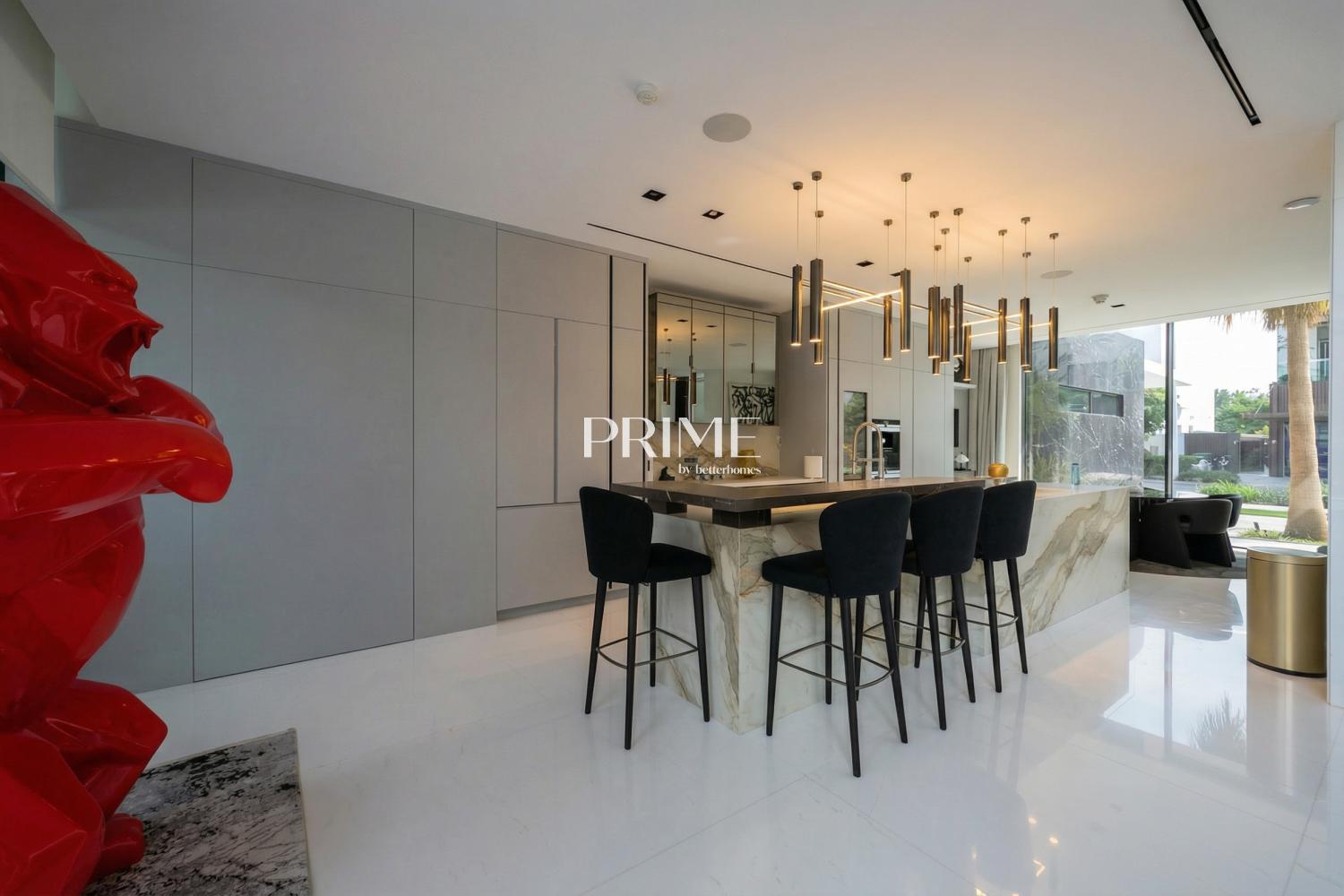 5 Bedrooms Villa in The Nest