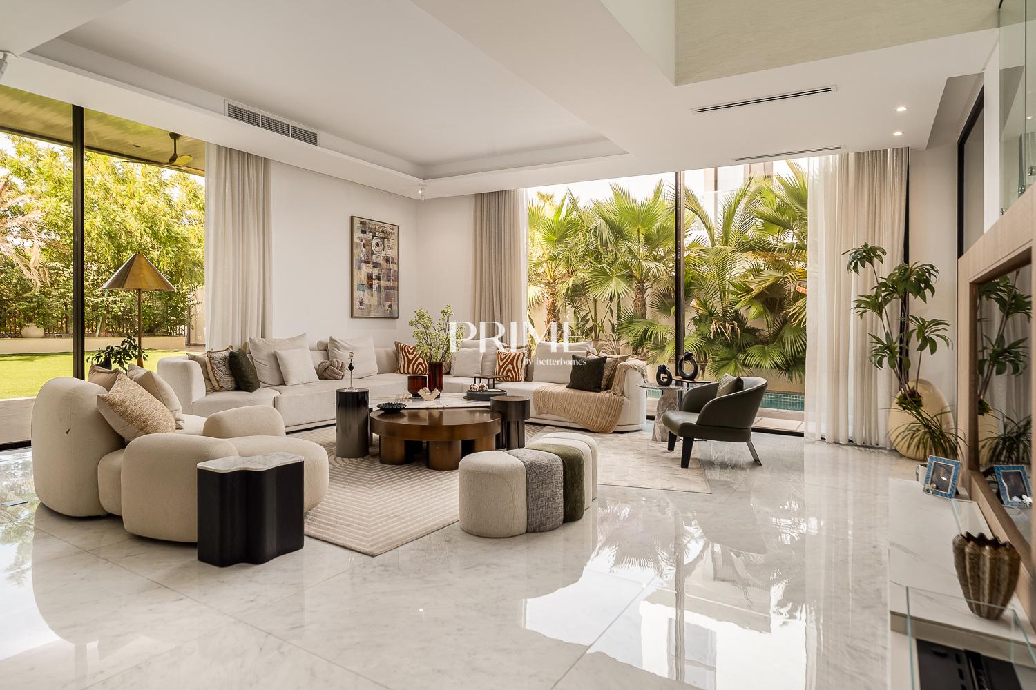 5 Bedrooms Villa in Chorisia 2 Villas