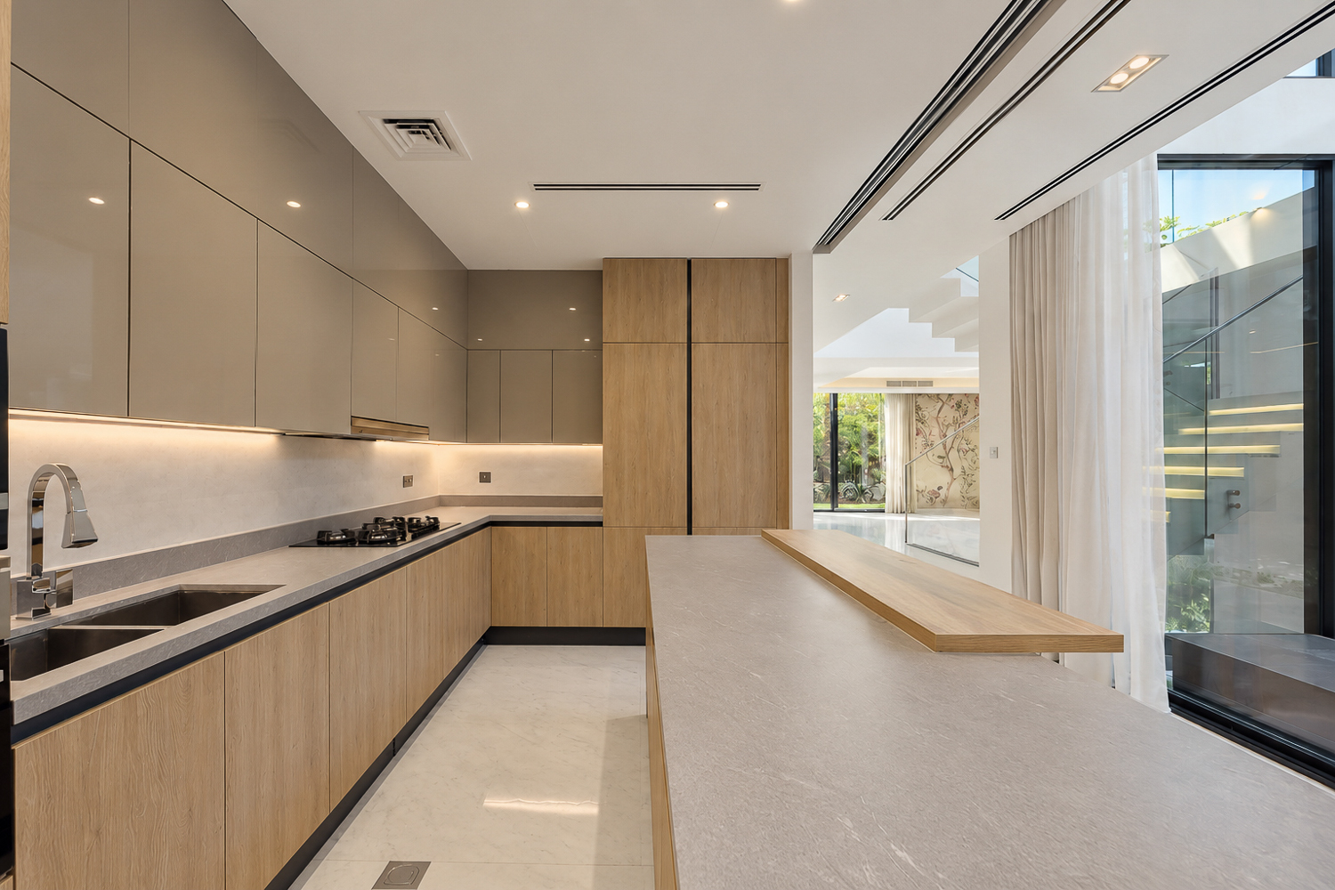 5 Bedrooms Villa in Chorisia 2 Villas