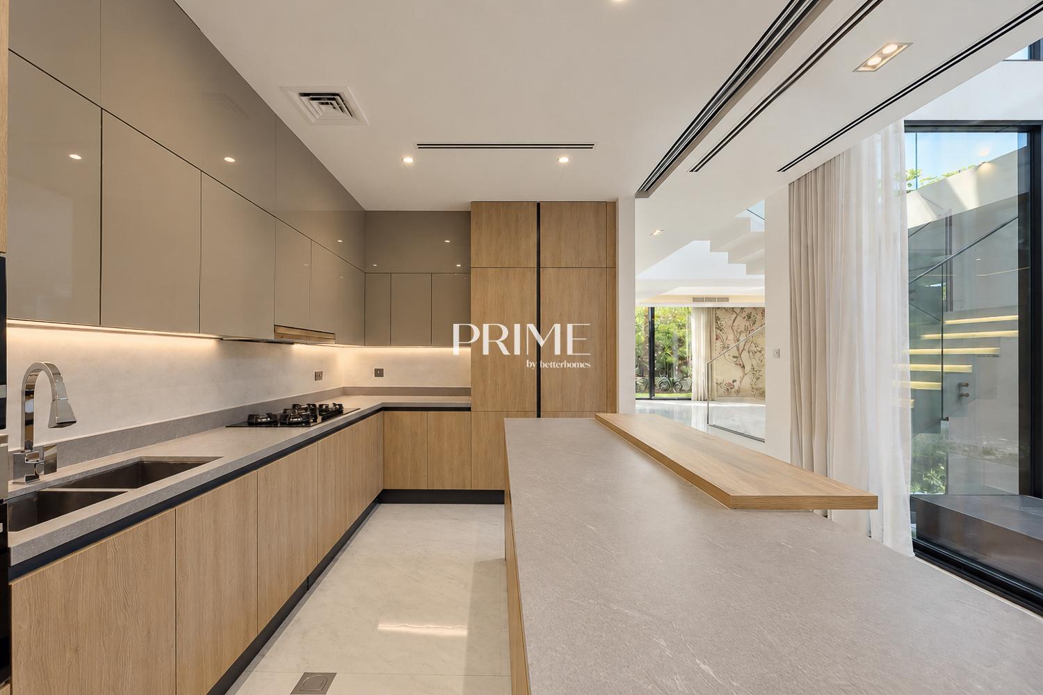 5 Bedrooms Villa in Chorisia 2 Villas
