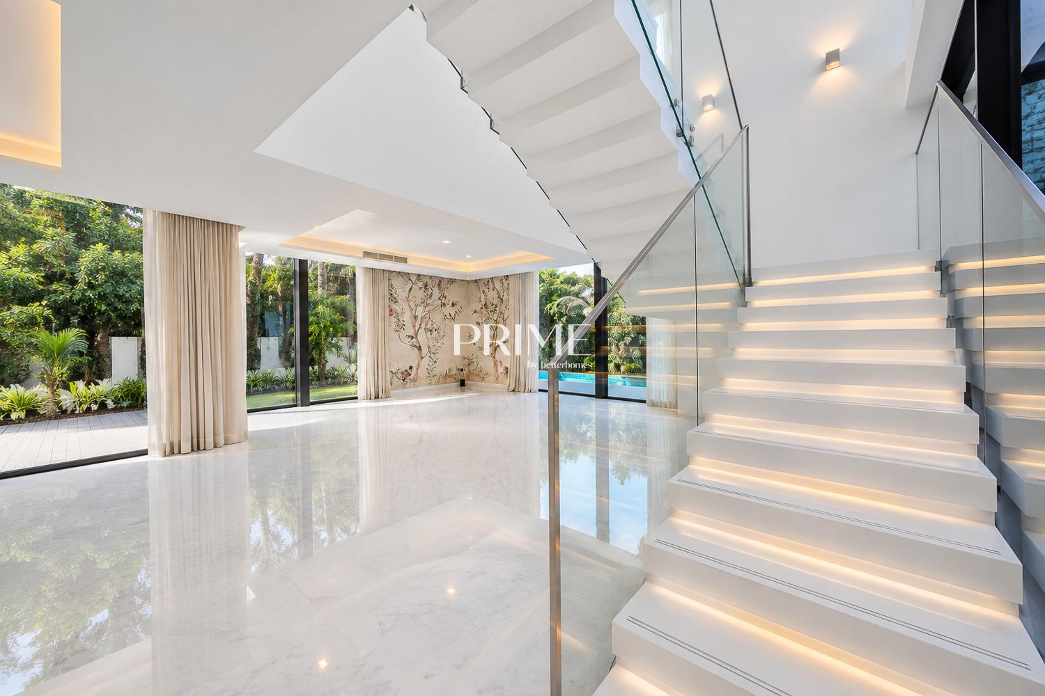 5 Bedrooms Villa in Chorisia 2 Villas
