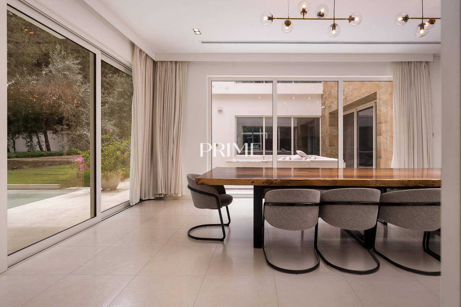 4 Bedrooms Villa in The Nest